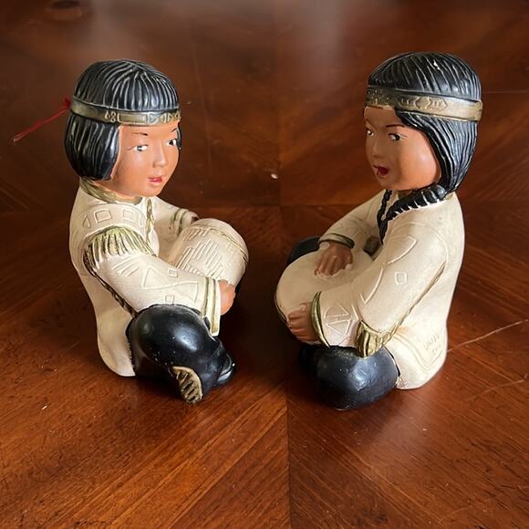 Vintage 1954 Pair of Native American Statues Universal Statuary Co Chicago - Picture 3 of 10